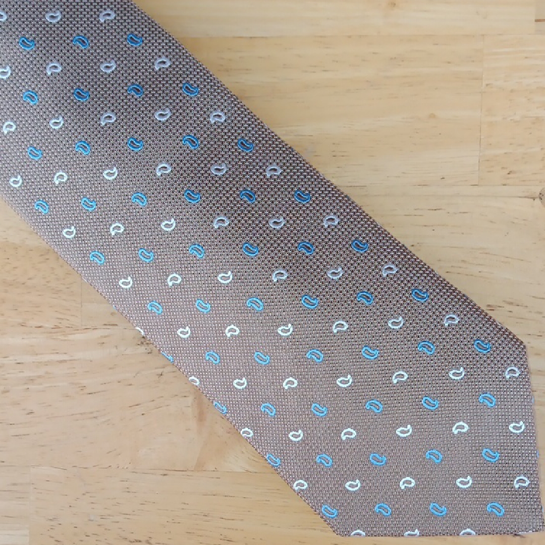 David Donahue Tan Tie With Blue And White Accents
